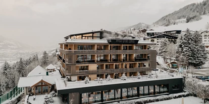 Wellnessurlaub - Day SPA - Altenmarkt im Pongau - Außenansicht Berghof - Hotel Berghof | St. Johann in Salzburg