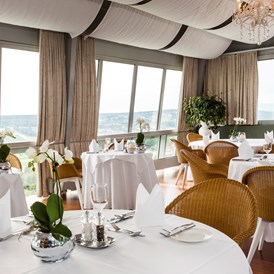 Wellnesshotel: Restaurants mit Weitblick - Hotel & Spa Der Steirerhof Bad Waltersdorf