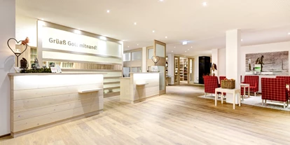 Wellnessurlaub - Biosauna - Isny im Allgäu - Empfangsbereich - DAS SCHÄFER