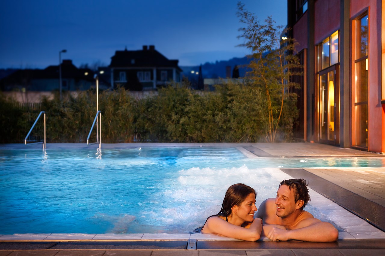 Asia Hotel & Spa Leoben  Saunen und Bäder im Detail Solebecken