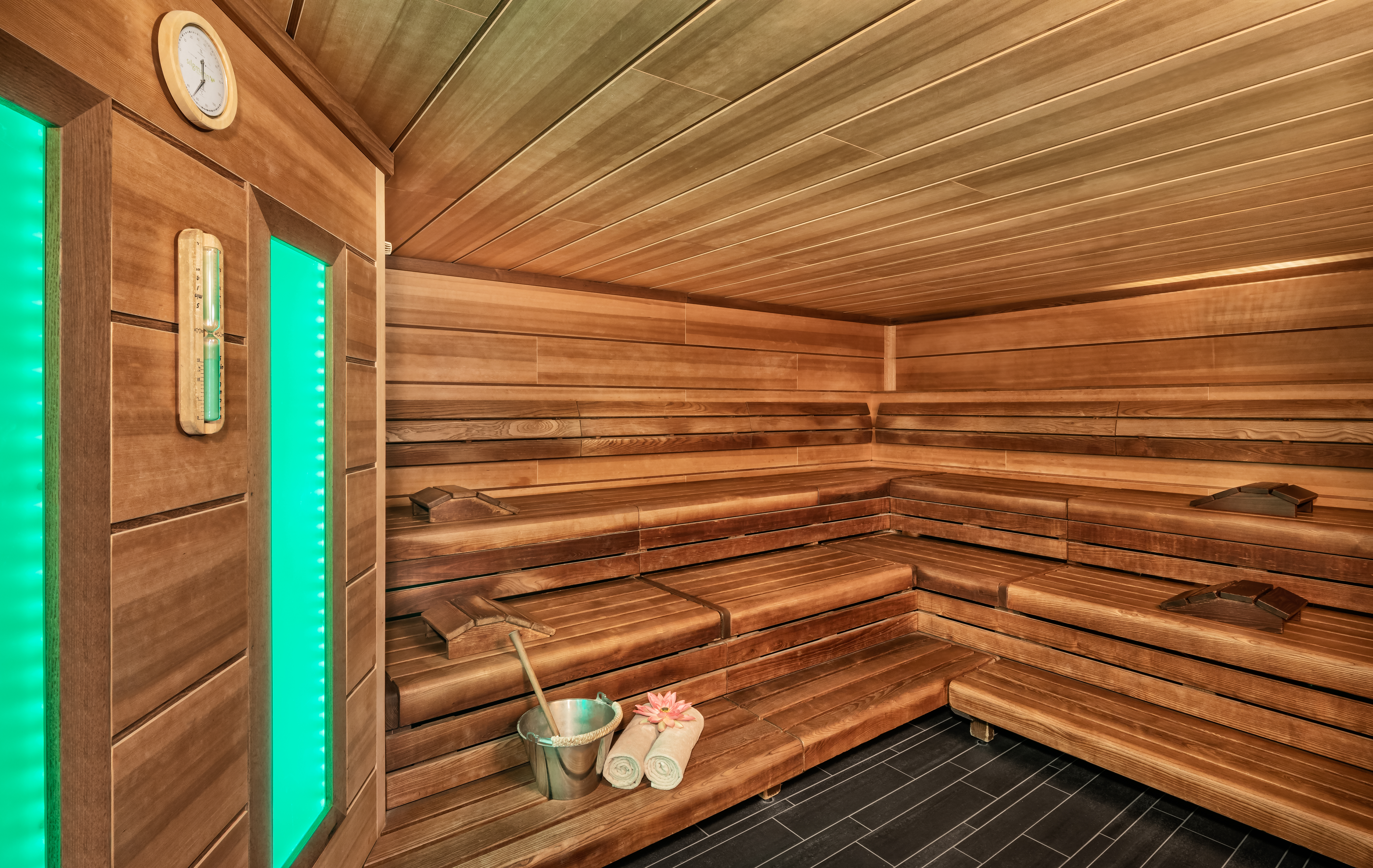 Asia Hotel & Spa Leoben  Saunen und Bäder im Detail Kräutersauna