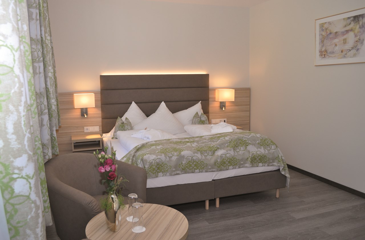 Hotel Grimmingblick Zimmerkategorien Doppelzimmer Waldblick nord