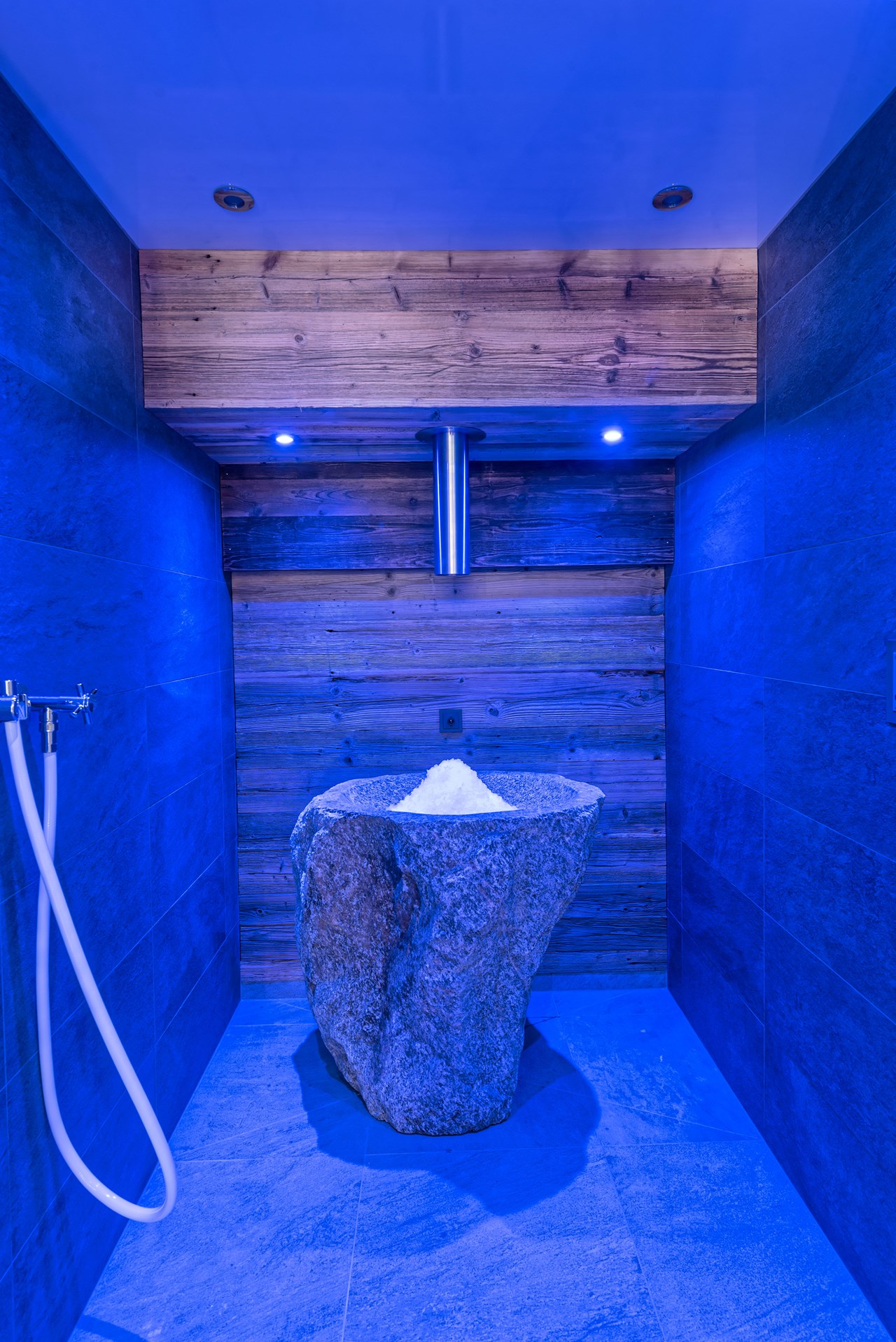 Hartweger's Hotel in Weißenbach bei Schladming Saunen und Bäder im Detail Eisbrunnen
