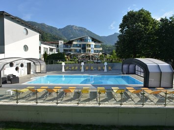 Hartweger's Hotel in Weißenbach bei Schladming Saunen und Bäder im Detail 4-Jahreszeiten Schwimmbad