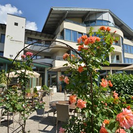 Wellnesshotel: Blumenoase - Hartweger's Hotel in Weißenbach bei Schladming