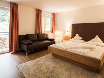 Hotel Burgaunerhof Zimmerkategorien Doppelzimmer Komfort "Glücksmoment"