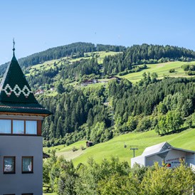 Wellnesshotel: direkt gegenüber der Hochpustertaler Bergbahnen
 - Dolomiten Residenz Sporthotel Sillian