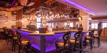 Wellnessurlaub - Fahrradverleih - Innsbruck - alPACHA Cocktail-Lounge-Bar - Galtenberg Resort 4*S