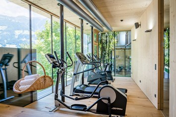 Wellnesshotel: Fitnessraum
 - Gardenhotel Crystal
