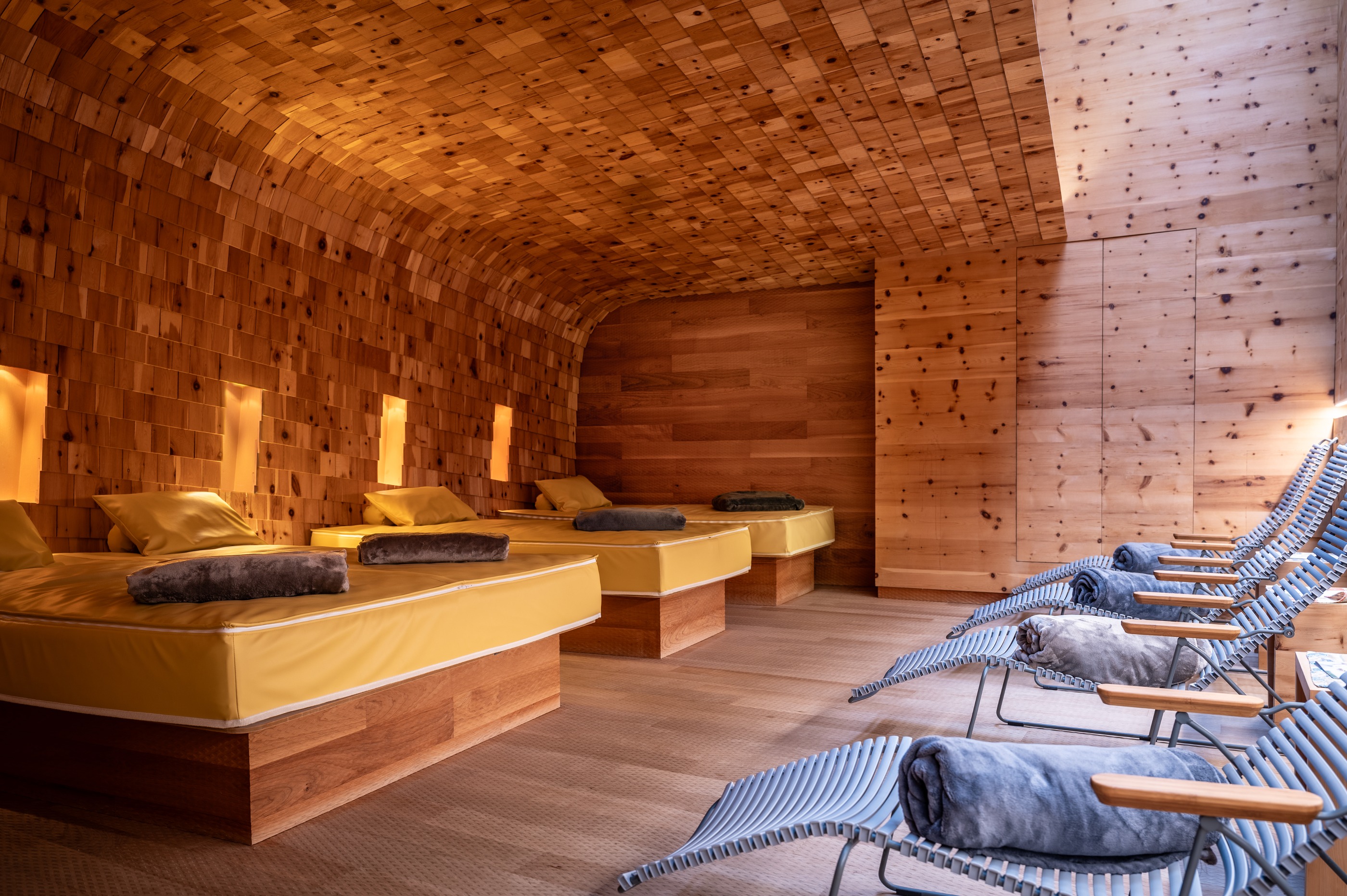Wellnesshotel: Zirbenruheraum mit Wasserbetten - Gartenhotel Crystal
