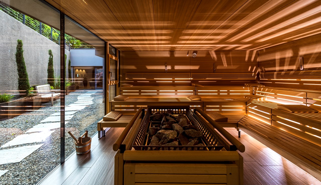 Hotel das stachelburg Saunen und Bäder im Detail großzügige finnische Sauna