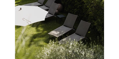 Wellnessurlaub - Oberbozen - Garten- und Liegebereich  - Hotel das stachelburg