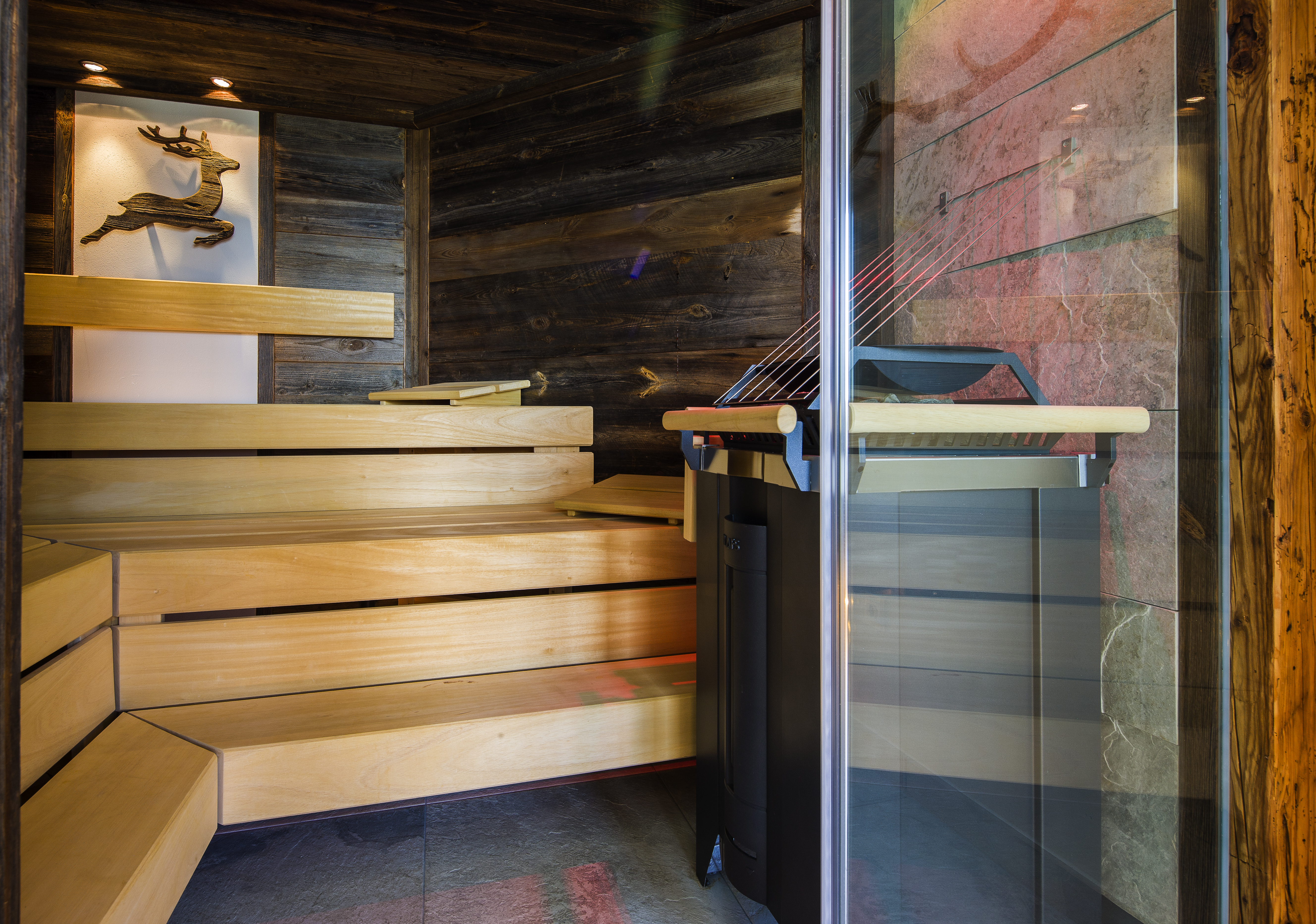 Haller's Geniesserhotel Saunen und Bäder im Detail Heu-Sauna