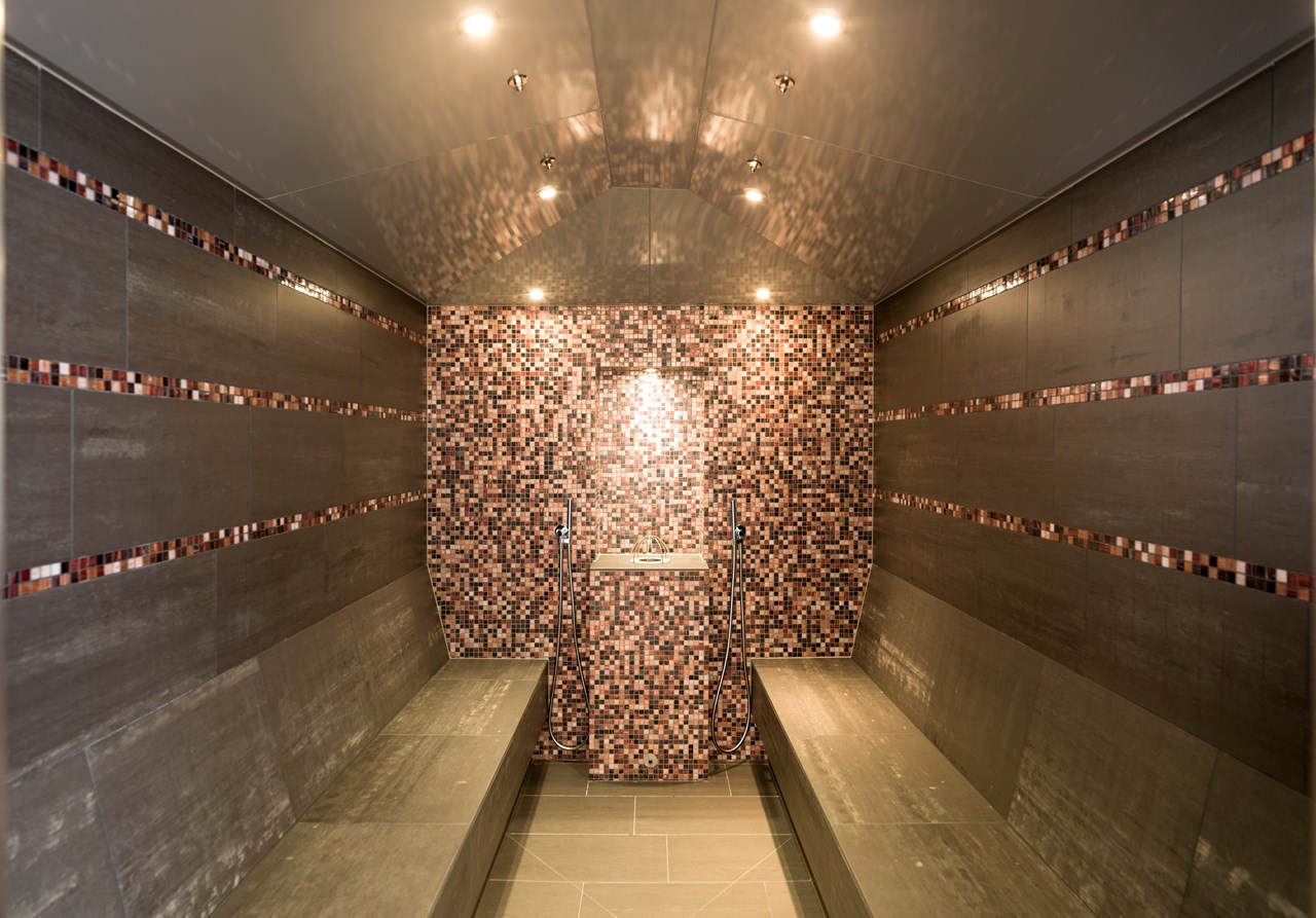 Hotel Goldried Saunen und Bäder im Detail 