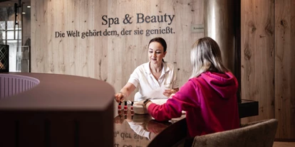 Wellnessurlaub - Babysitterservice - Spa & Beauty - Wohlfühlresort Peternhof