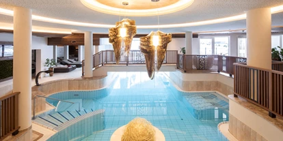 Wellnessurlaub - Babysitterservice - Innenpool - Hotel Post Ischgl