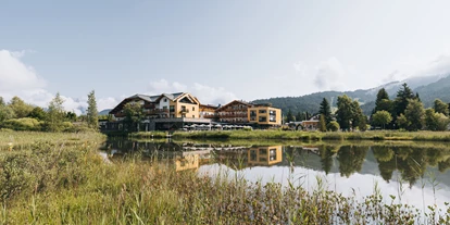 Wellnessurlaub - Klassifizierung: 4 Sterne S - Ampass - Gebäudeansicht Sommer - Hotel Seespitz****S - Adults & Residents Only