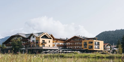 Wellnessurlaub - Klassifizierung: 4 Sterne S - Ampass - Gebäudeansicht Sommer - Hotel Seespitz****S - Adults & Residents Only