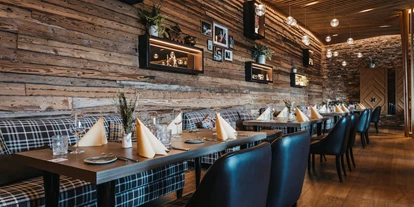 Wellnessurlaub - Day SPA - Graubünden - Restaurant s'nani - Peaks Place Apartment-Hotel & Spa