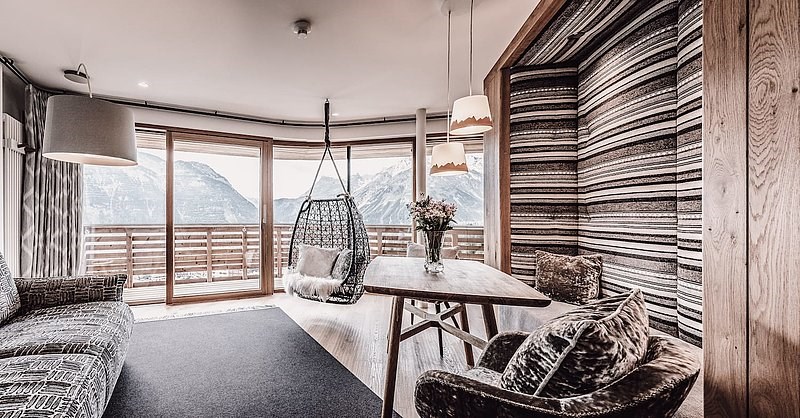 Hotel Goldener Berg - Your Mountain Selfcare Resort Zimmerkategorien Panorama Loft Suite 50m²