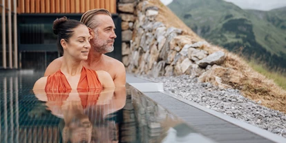 Wellnessurlaub - Babysitterservice - Infinitypool mit Whirlfunktion - Hotel Goldener Berg - Your Mountain Selfcare Resort