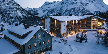 Wellnessurlaub - Babysitterservice - Hotel Goldener Berg Winter - Hotel Goldener Berg - Your Mountain Selfcare Resort