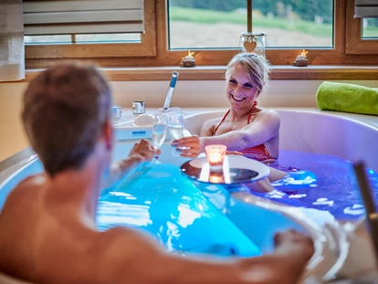 Wellnessurlaub - Finnische Sauna - Saldenburg - Wellness - Wellness & Naturhotel Tonihof****S