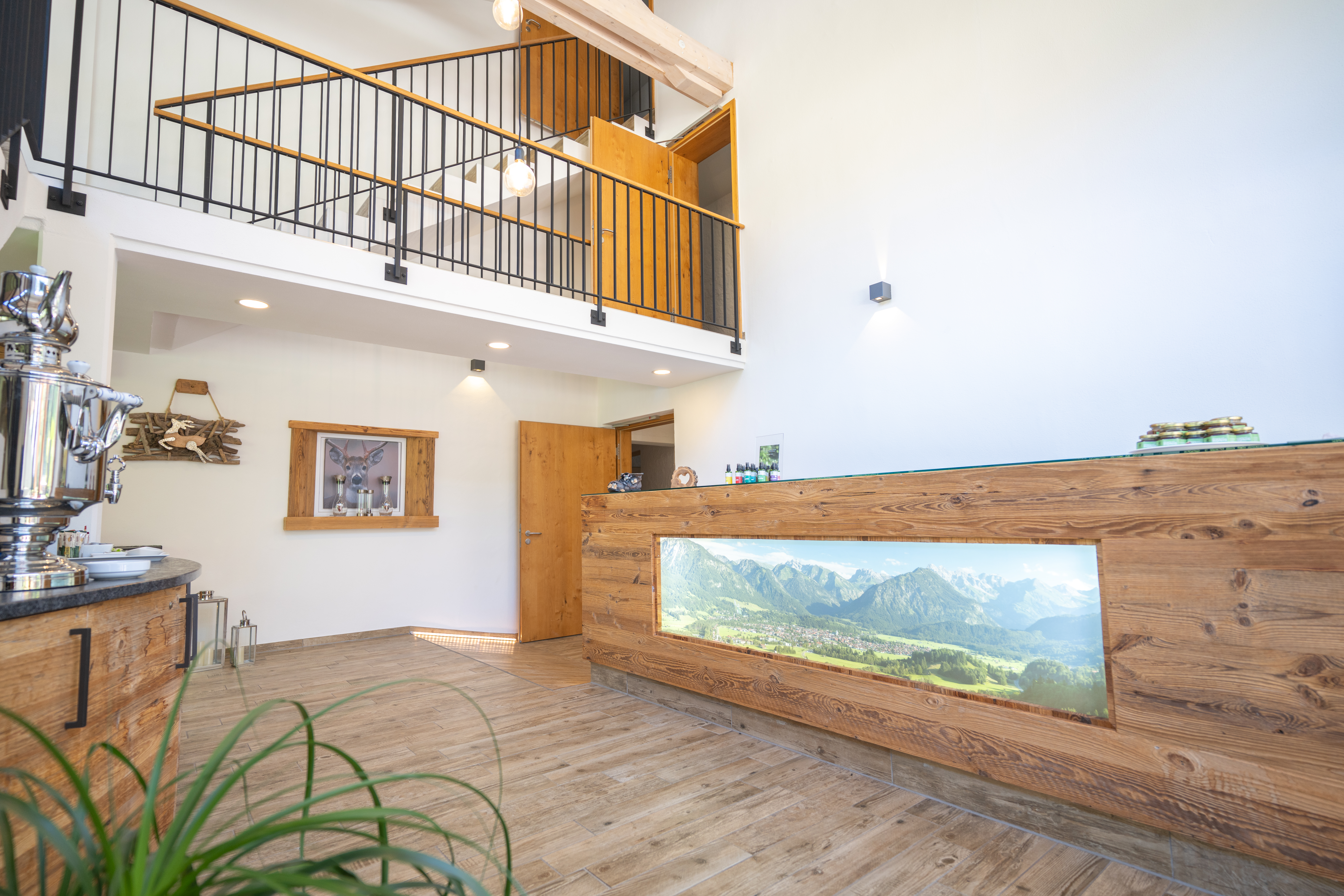 Wellnesshotel: Rezeption der Waldesruhe - Naturhotel Waldesruhe