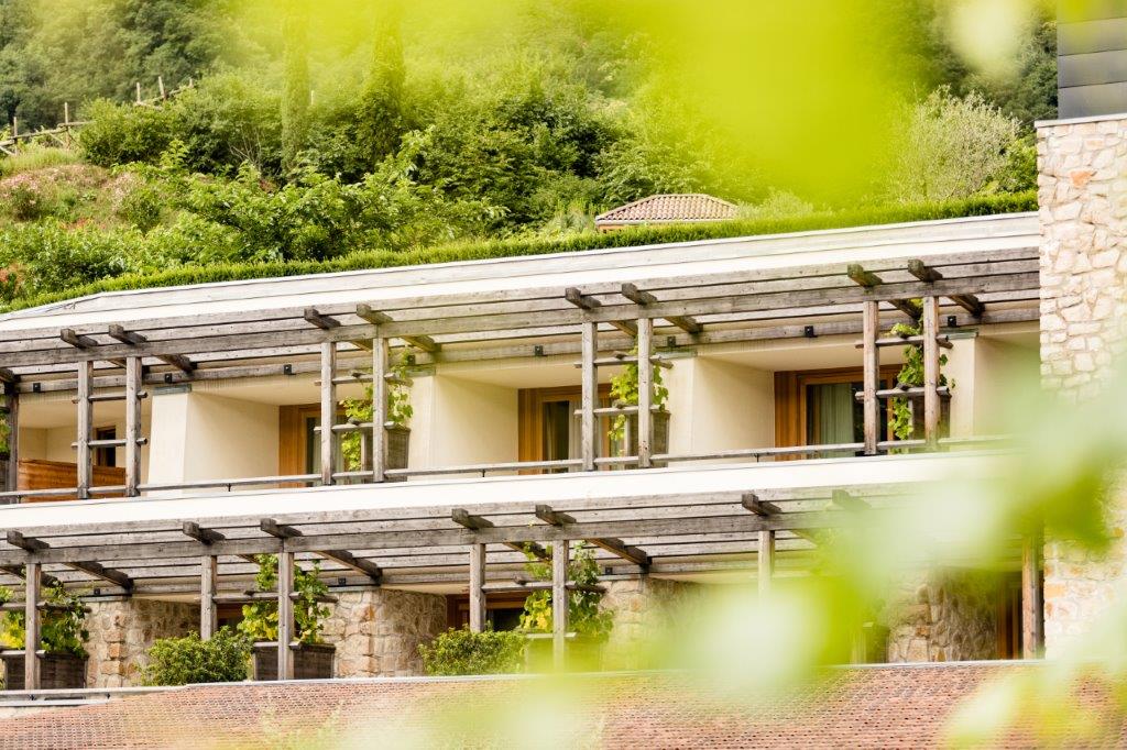 Wellnessurlaub - Bozen und Umgebung - Hotel Hasslhof - Wohnen im Weinberg am Kalterer See