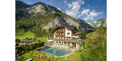 Wellnessurlaub - Babysitterservice - www.huettenwirt.com
Aussenansicht Naturhotel Huettenwirt - Naturhotel Huettenwirt