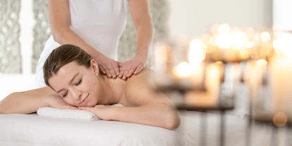 Wellnessurlaub - Biosauna - Isny im Allgäu - Massage im Sonnenalp Resort - Sonnenalp Resort