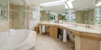 Wellnessurlaub - Biosauna - Isny im Allgäu - Zimmer des Sonnenalp Resorts - Sonnenalp Resort