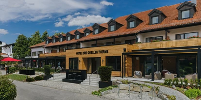 Wellnessurlaub - Day SPA - Knotzberg (Neukirchen am Walde, Natternbach) - Außenansicht Hotel Drei Quellen Therme - Hotel Drei Quellen Therme