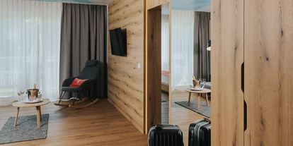 Wellnessurlaub - Day SPA - Knotzberg (Neukirchen am Walde, Natternbach) - Suite mit Balkon - Hotel Drei Quellen Therme