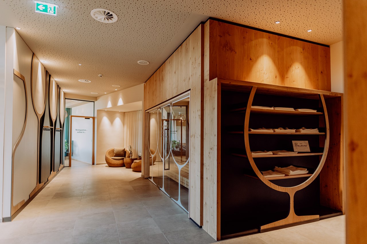 Ratscher Landhaus  Saunen und Bäder im Detail Saunabereich