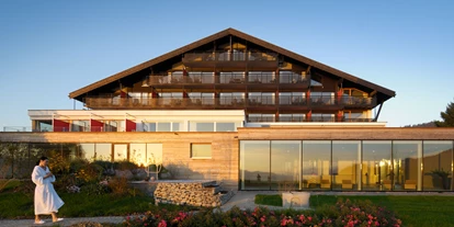 Wellnessurlaub - Biosauna - Isny im Allgäu - Wellnesshotel Linde Außenansicht  - Wellnesshotel Linde
