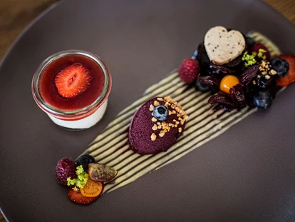 Wellnessurlaub - Fontanella - kleine Nachttisch Variation - Wellnesshotel Walserhof