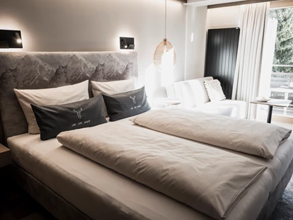 Wellnessurlaub - Fontanella - Doppelzimmer Bergbalance Superior - Wellnesshotel Walserhof