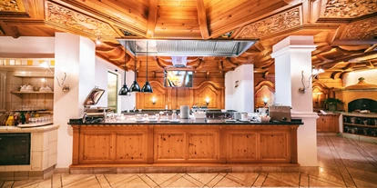 Wellnessurlaub - Biosauna - Isny im Allgäu - Buffetraum - Wellnesshotel Warther Hof