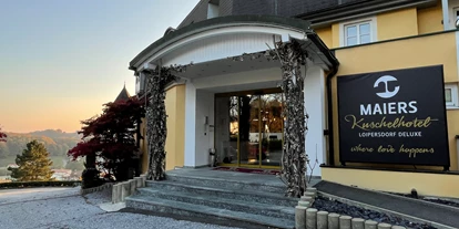 Wellnessurlaub - Restaurant - Stegersbach - Hotelansicht Eingang  - Maiers Kuschelhotel Loipersdorf Deluxe