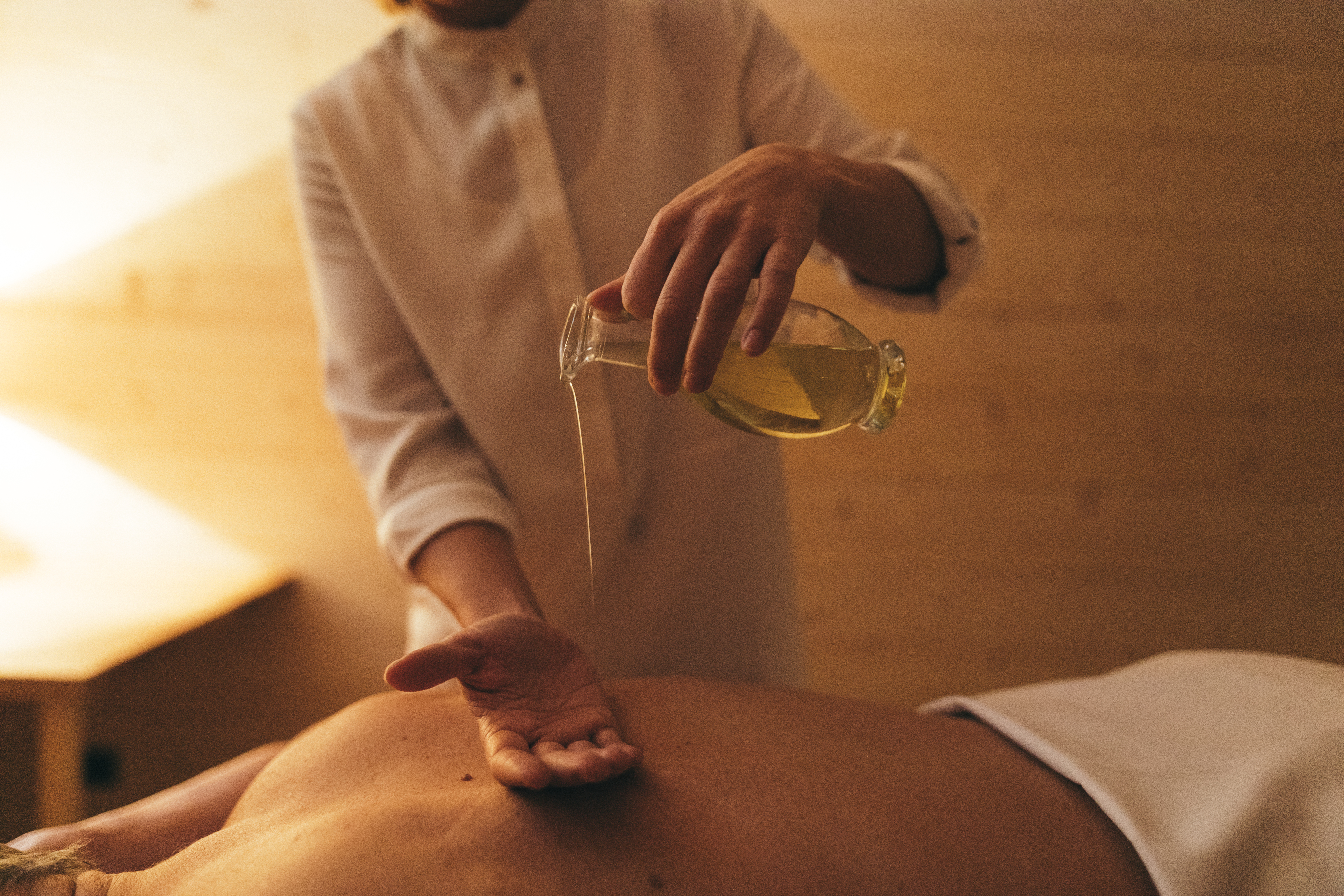 Boutique Hotel Das Rivus Massagen im Detail Teilkörpermassage - 25 Minuten