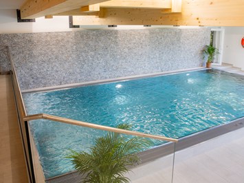 Appart- und Wellnesshotel Charlotte Seefeld Saunen und Bäder im Detail Indoor Pool
