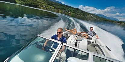 Wellnessurlaub - Pilates - KOLLERs Hotel - unser hoteleigenes Motorboot steht für Wasserski, Wakeboard und individuelle Rundfahrten zur Verfügung. - KOLLERs Hotel