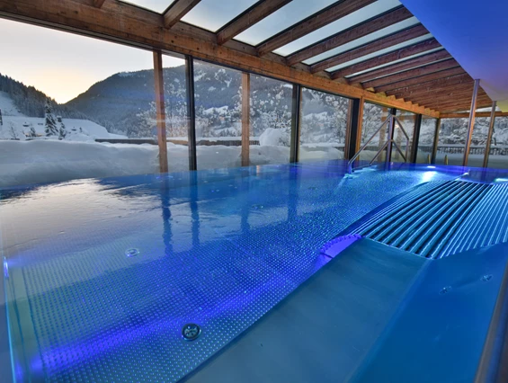Wellnesshotel: Whirlpool Winter - Hotel NockResort