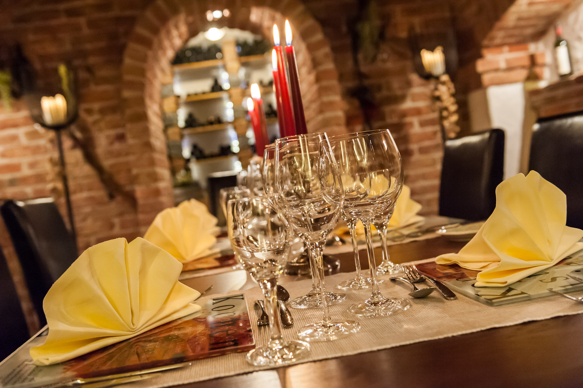 Wellnesshotel: Weinkeller - Hotel Pulverer - Kulinarik | Restaurant