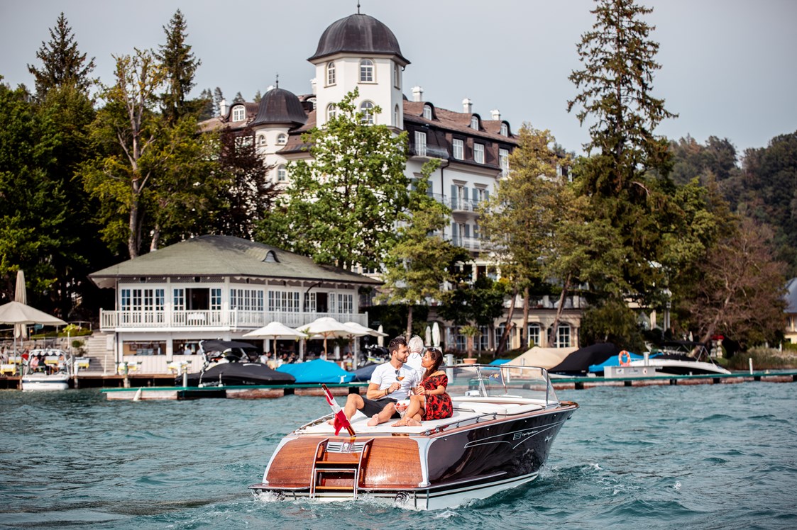 Wellnesshotel: Ein Hot Spot für Bootsfahrer, Wassersportler, Lifestyler & Yogis. - Hotel Schloss Seefels