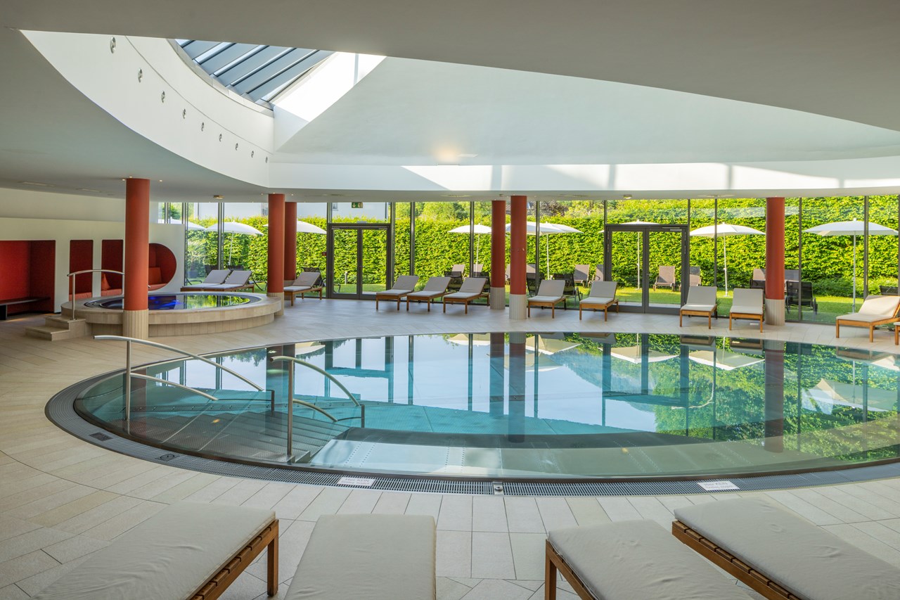 Villa Seilern Vital Resort Saunen und Bäder im Detail Relax-Indoor-Pool