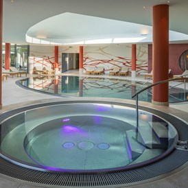 Wellnesshotel: Whirlpool - Villa Seilern Vital Resort