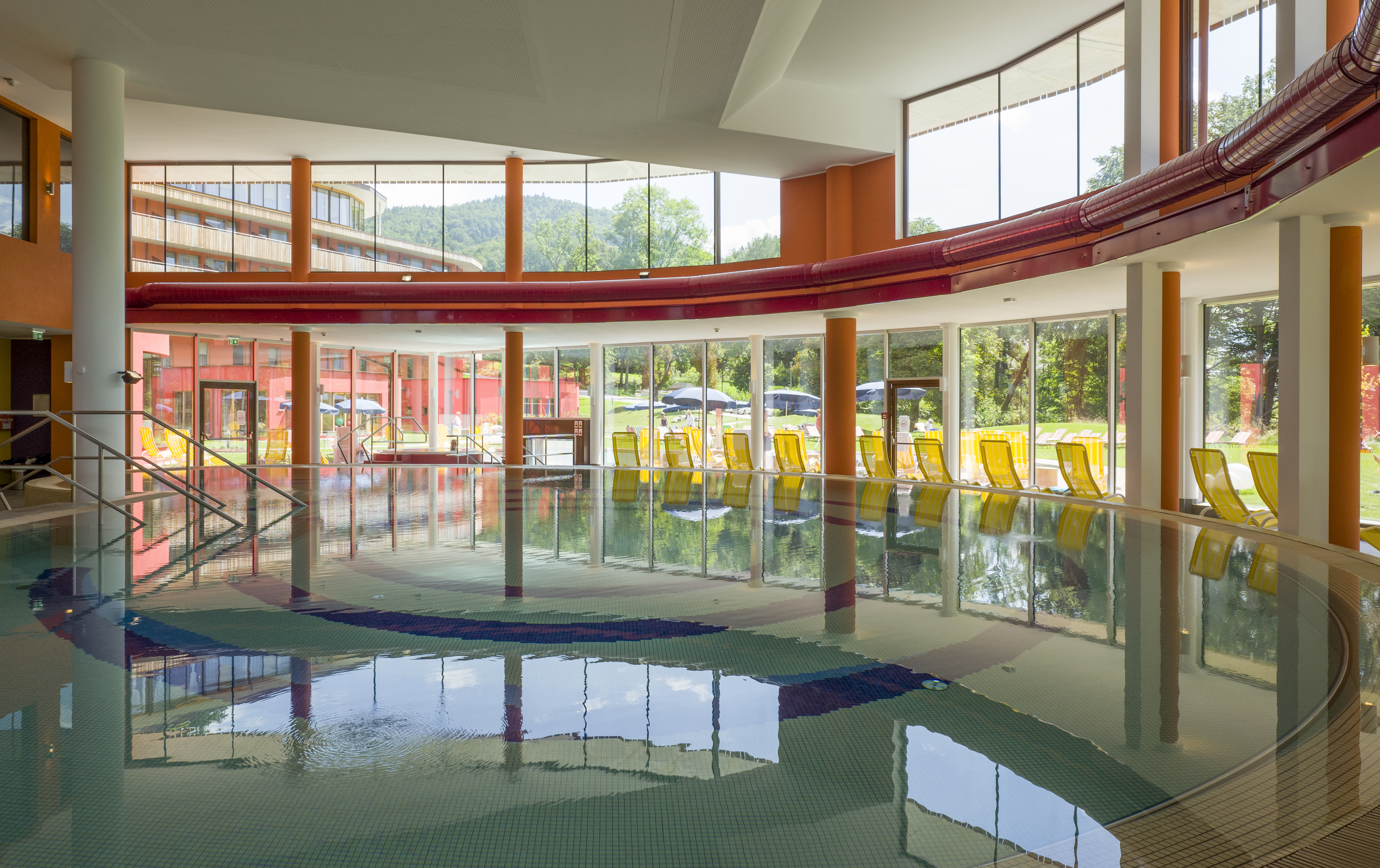 Wellnesshotel: Indoor Pool - Vivea 4* Hotel Bad Goisern