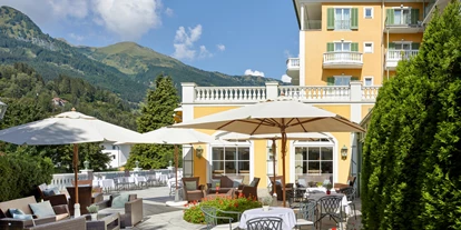 Wellnessurlaub - Day SPA - Altenmarkt im Pongau - Moderne alpine Eleganz und Lifestyle – neu definiert. Durch die ruhige und zentrale Lage von Bad Hofgastein bietet Ihnen das 4-Sterne Sport-, SPA- und Gesundheitshotel regionale Authentizität zeitgemäß interpretiert. - Das Alpenhaus Gasteinertal